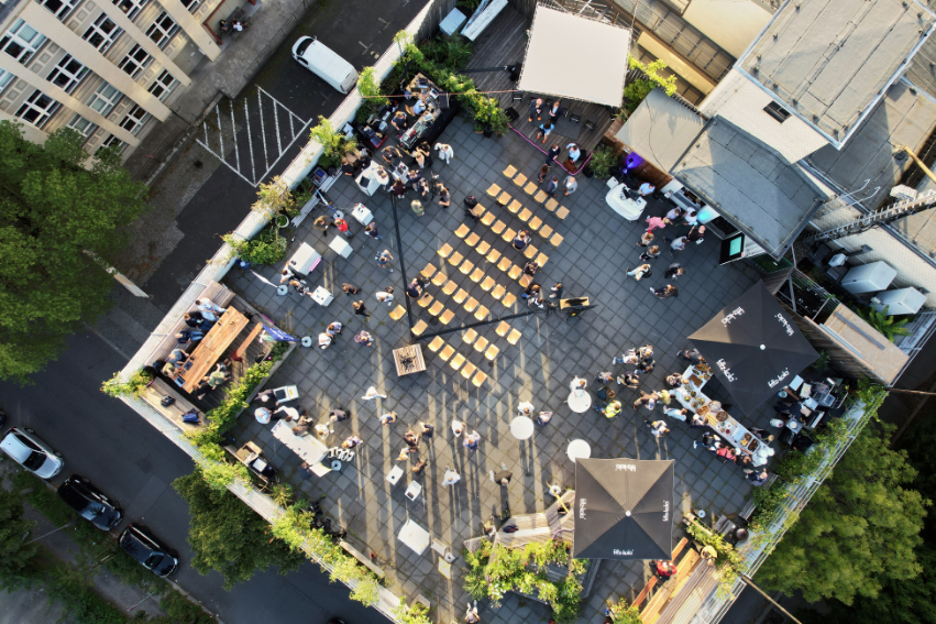 Rooftop DroneShot
